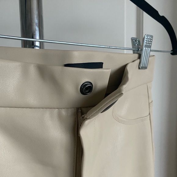 Zara cropped faux leather pants - Picture 3 of 5